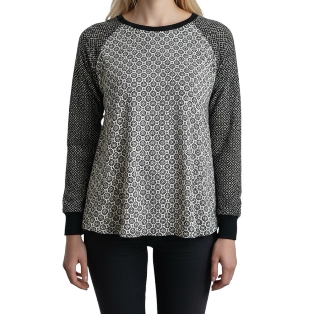LOFT dressy black and white long sleeve blouse